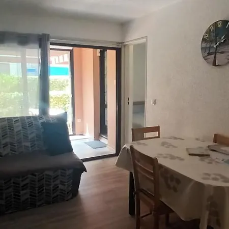 Les Bastides Au Calme Joli Avec Terrasse - Parking - Piscine - Clim
